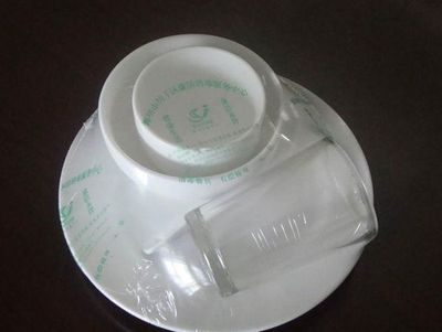 热收缩膜餐具效果图
