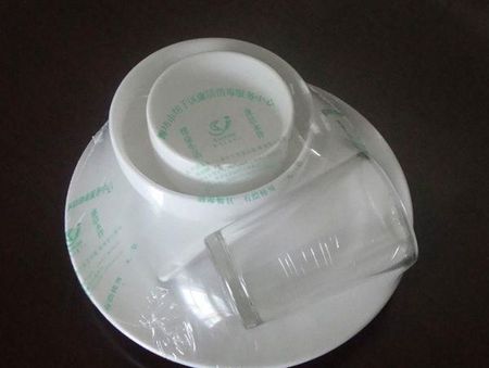 热收缩膜餐具效果图